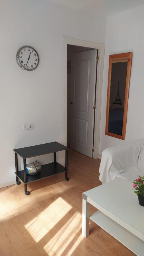 Apartamento En C. Maria Luisa 2 Dormitorios Madrid Exterior photo